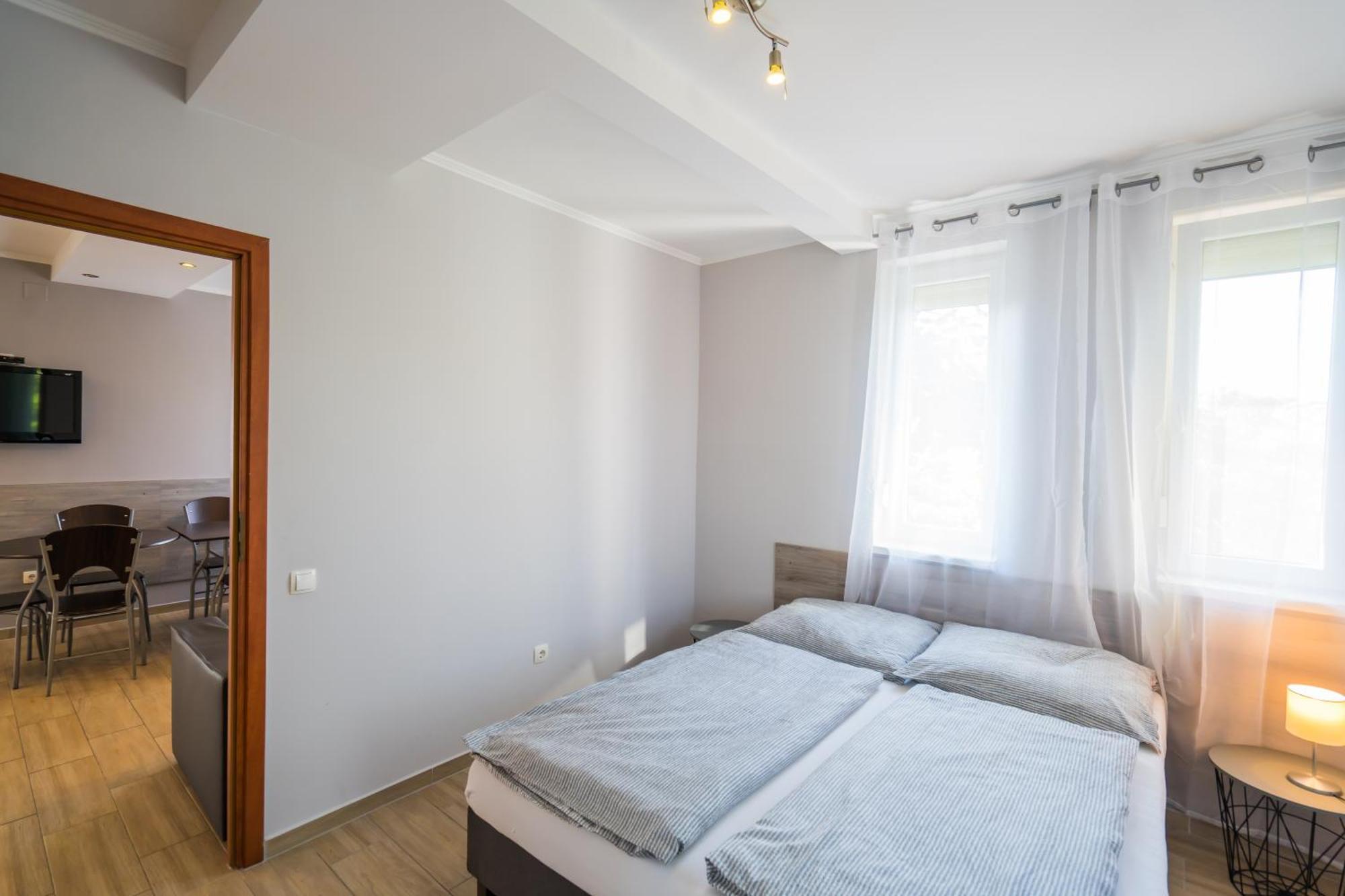 Riviera Apartmanhaz シオーフォク エクステリア 写真
