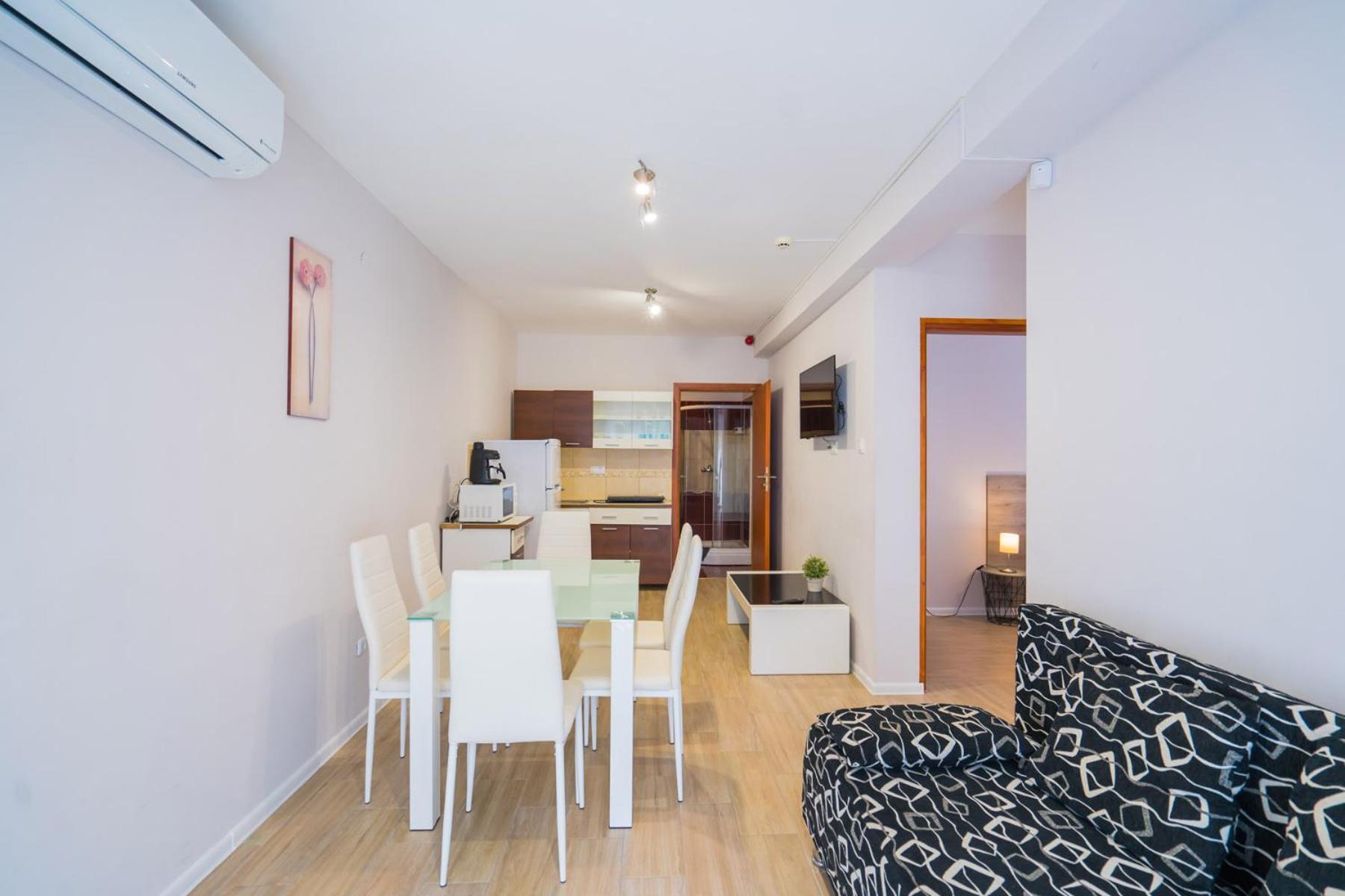 Riviera Apartmanhaz シオーフォク エクステリア 写真